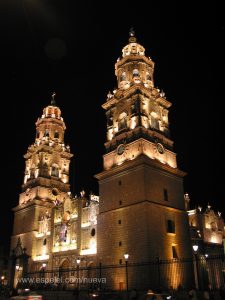 Catedral de Morelia, iluminación nocturna actual