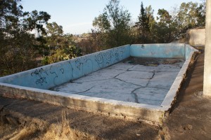 Estado actual de la alberca de El Barreno. Posiblemente ocupa el lugar que alguna vez haya albergado un templo prehispánico.