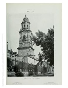 Torre Oriente de la Catedral.